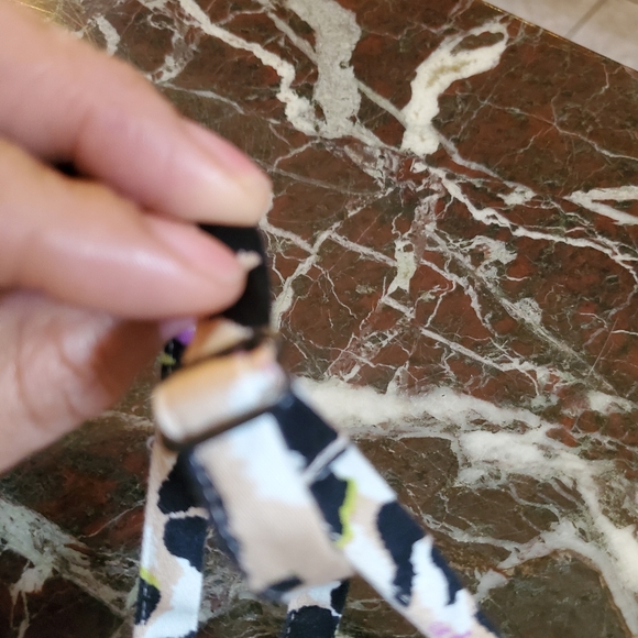 2 piece Outfit - Picture 3 of 10